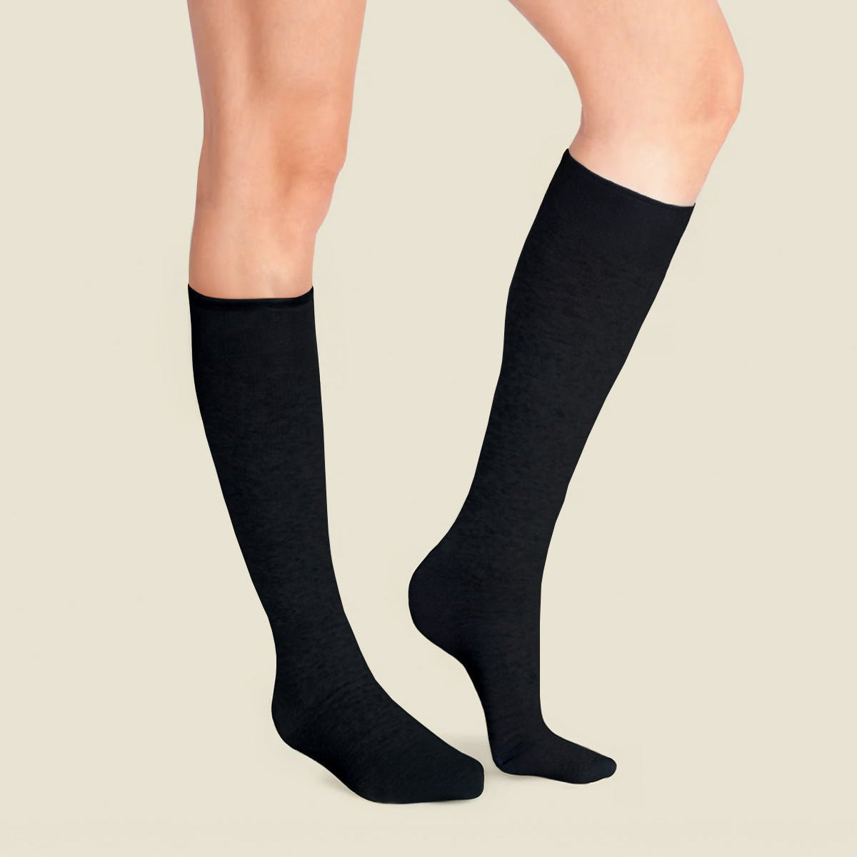 Steady Compression Socks-Huggleo-