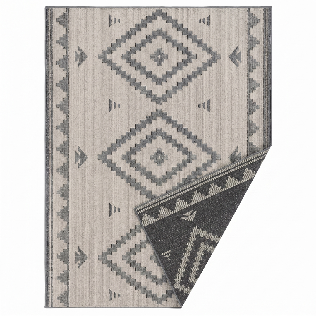 5 x 8 ft Reversible Woven Outdoor Rug for Patio, RV, Deck Use