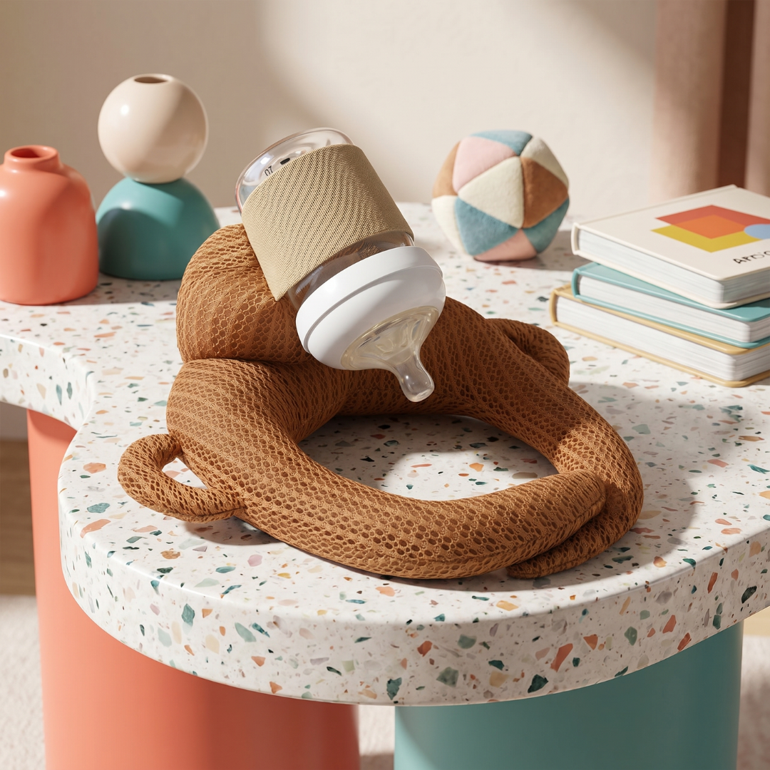 Huggleo Feeding Support Cushion