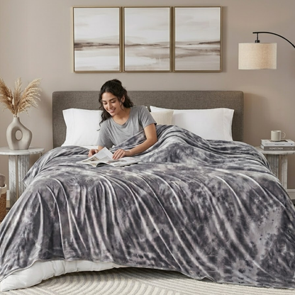 Cooling Nylon Dual Sided Blanket with Breathable Lined Design
